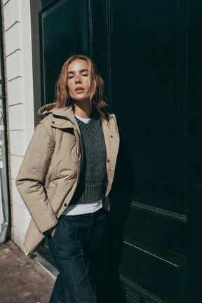 Water-repellent quilted jacket