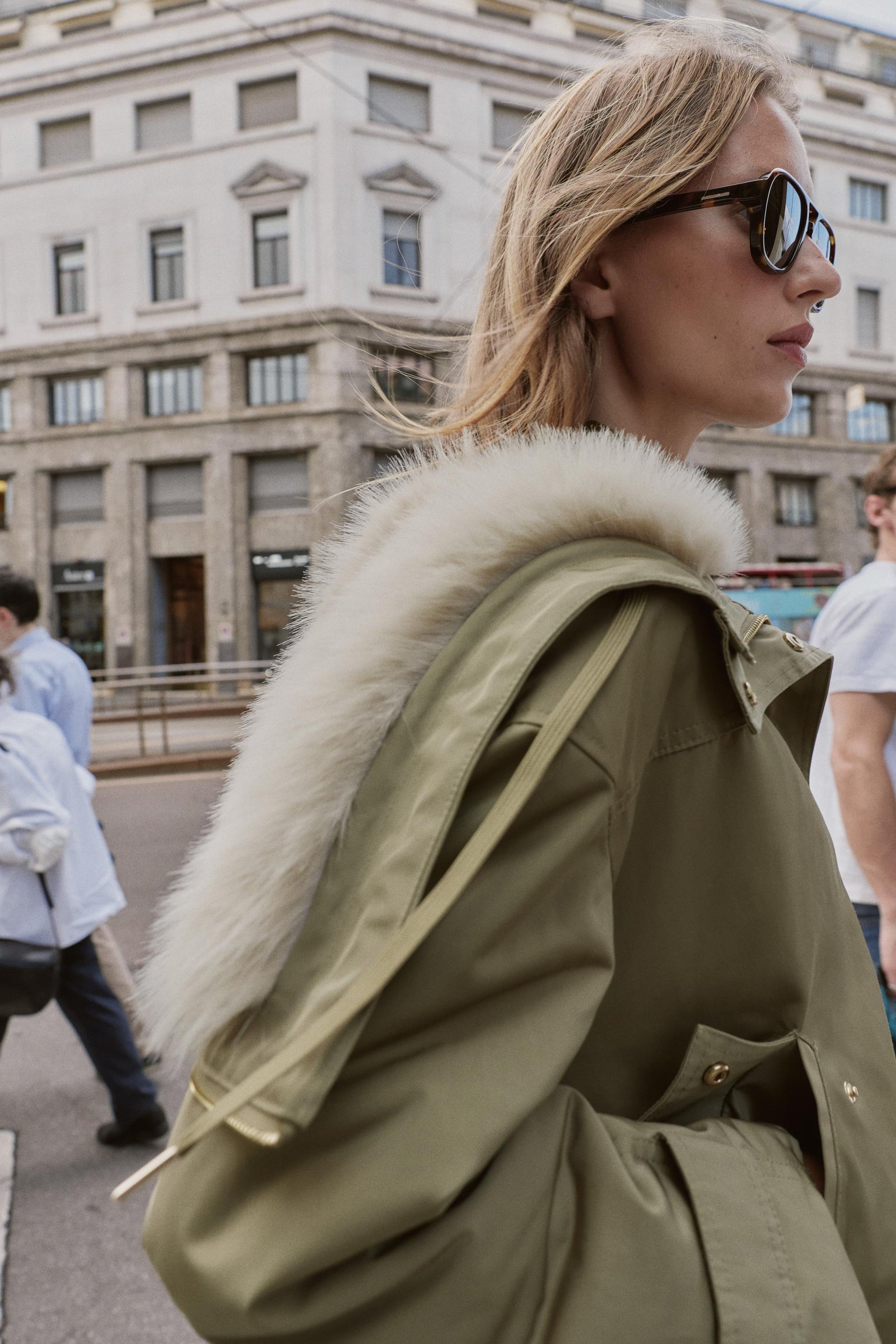 SHORT PARKA WITH FAUX FUR HOOD - Image 7