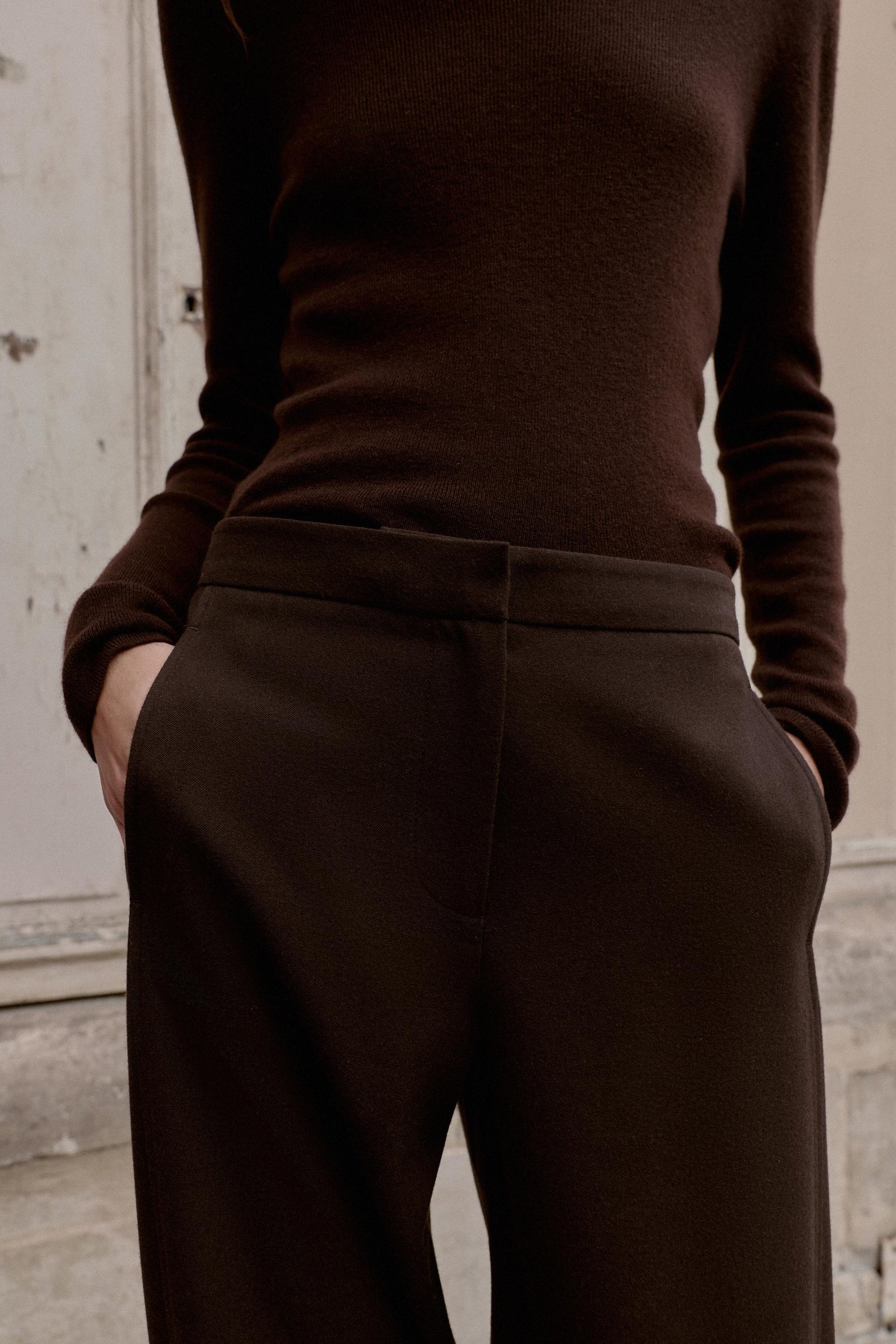 Straight-leg Trousers