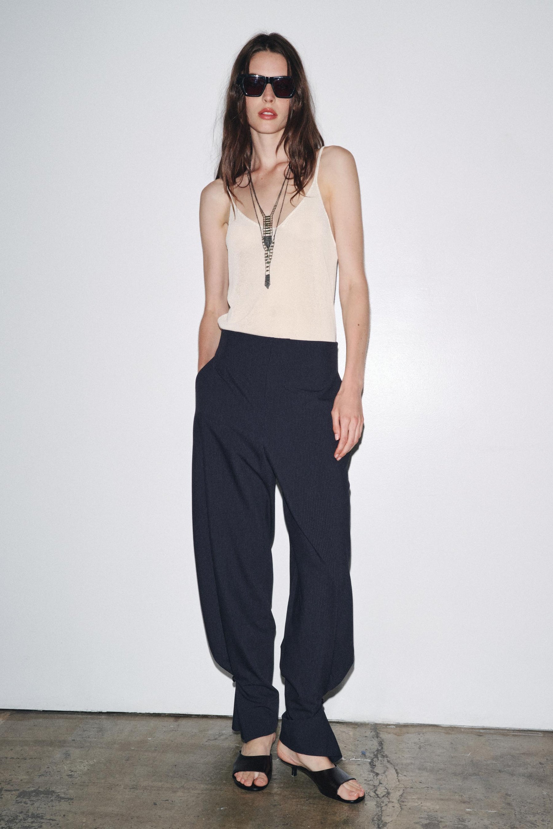 KNITTED STRAPPY TOP - Image 3