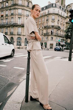 WIDE-LEG TROUSERS