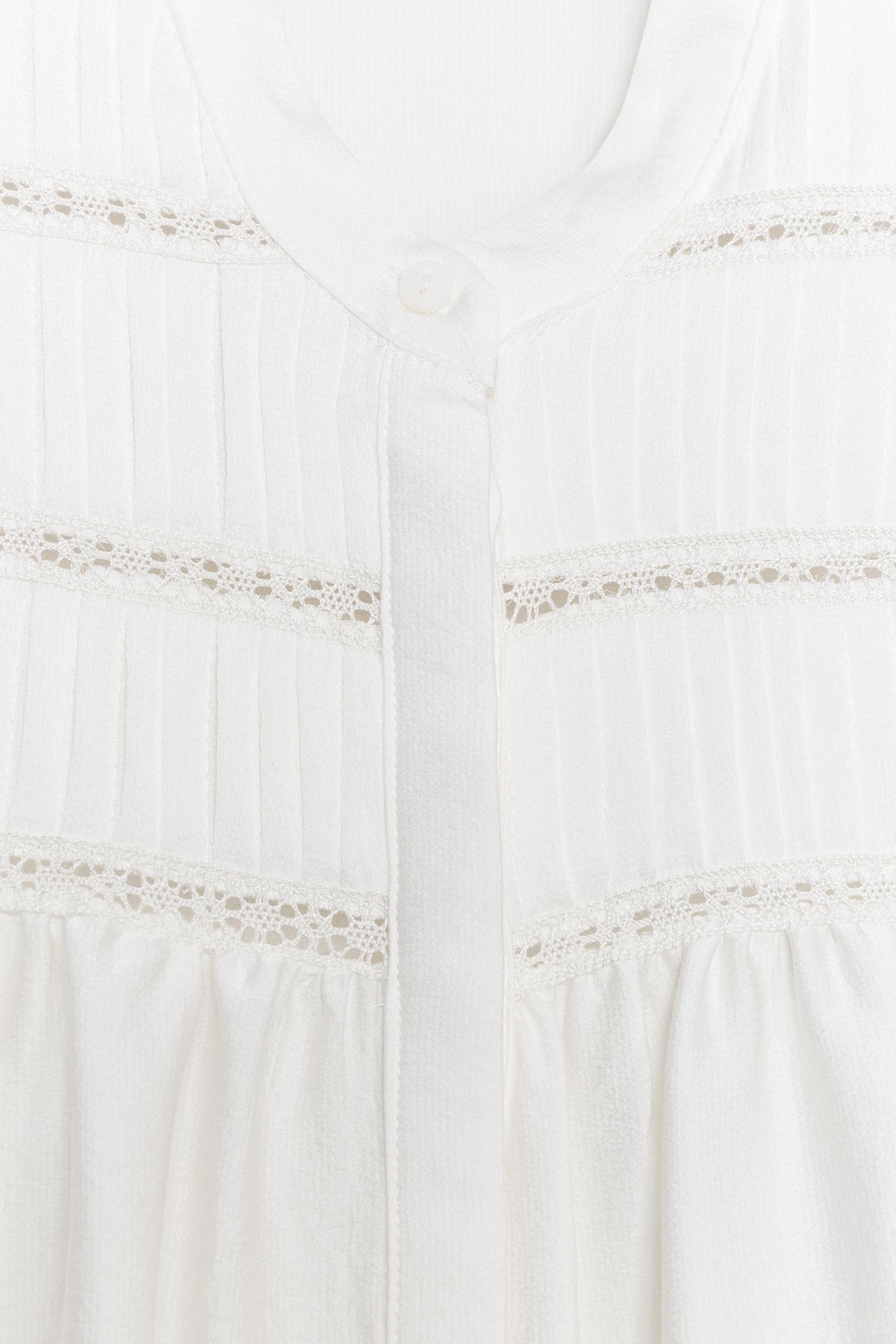 CREPE PINTUCK BLOUSE