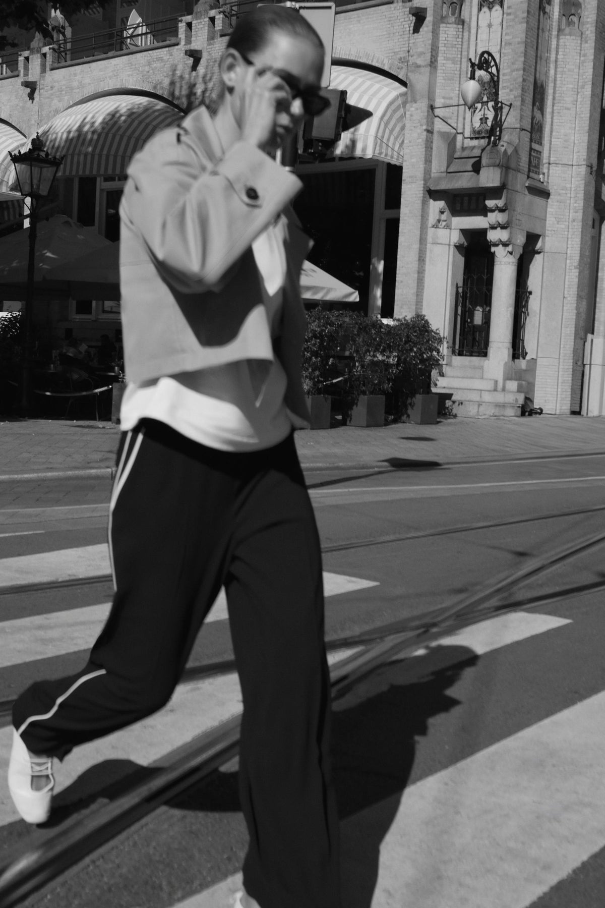 CONTRAST TRIM TROUSERS