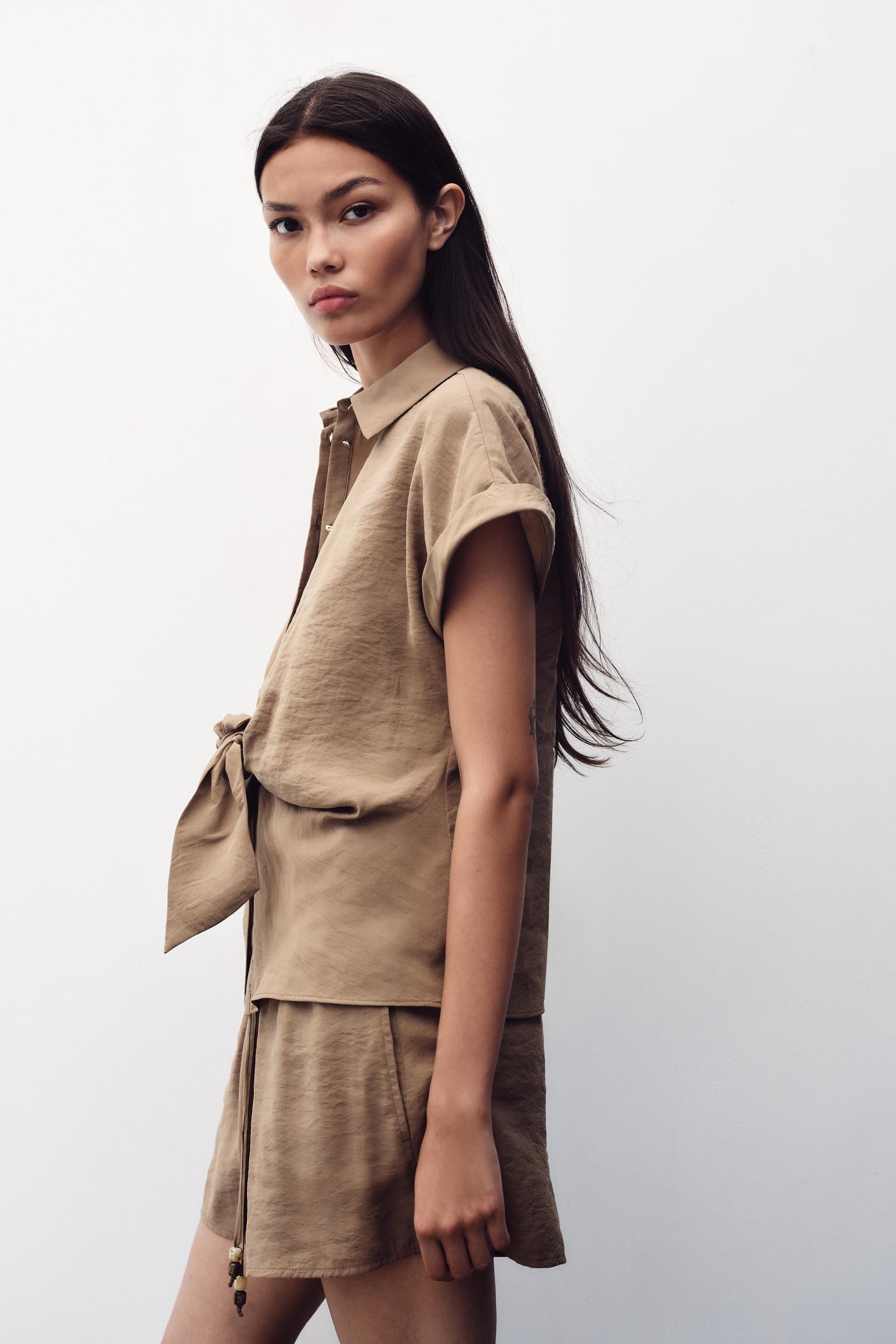 Knot Front Short Sleeve