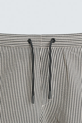 SEERSUCKER MID-LENGTH SWIMMING TRUNKS - Image 9