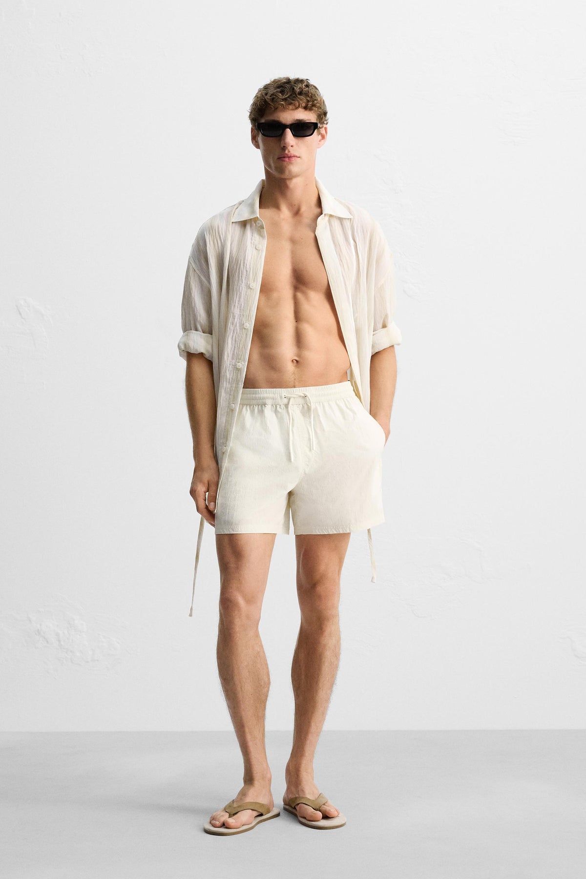 BASIC MID-LENGTH SWIMMING TRUNKS - Image 1