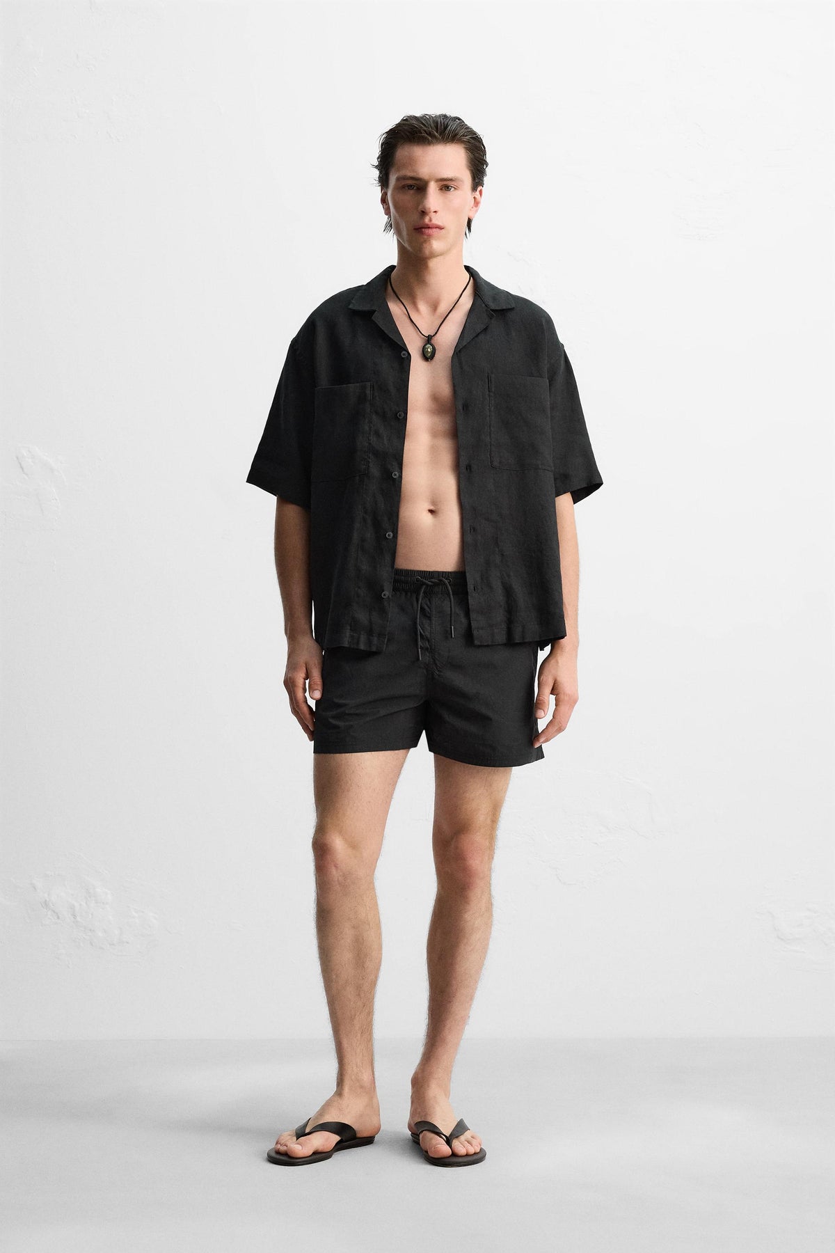 BASIC MID-LENGTH SWIMMING TRUNKS - Image 1