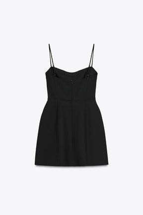 VOLUMINOUS SHORT DRESS