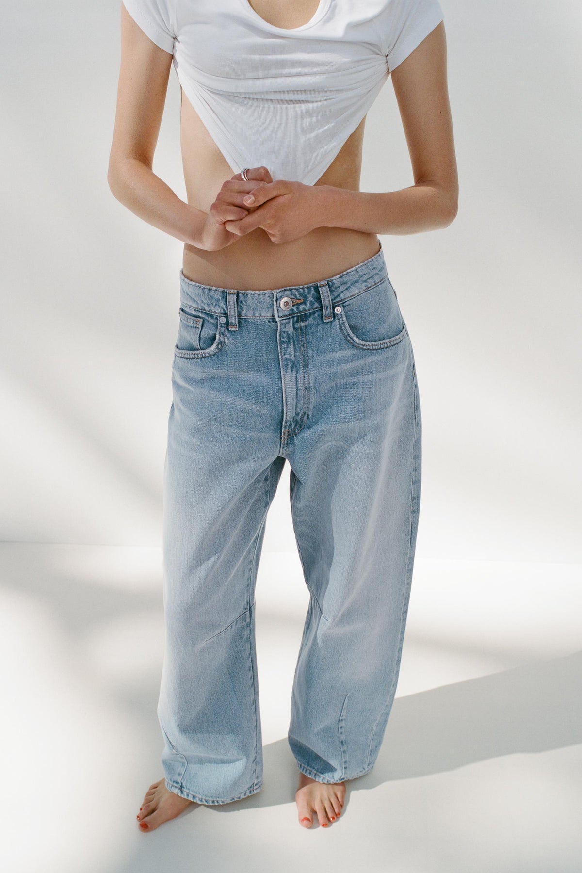 Baggy Mid-Waist Jeans