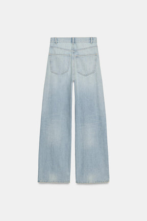 Wide Leg High Jeans
