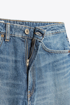 Baggy Mid-Waist Jeans