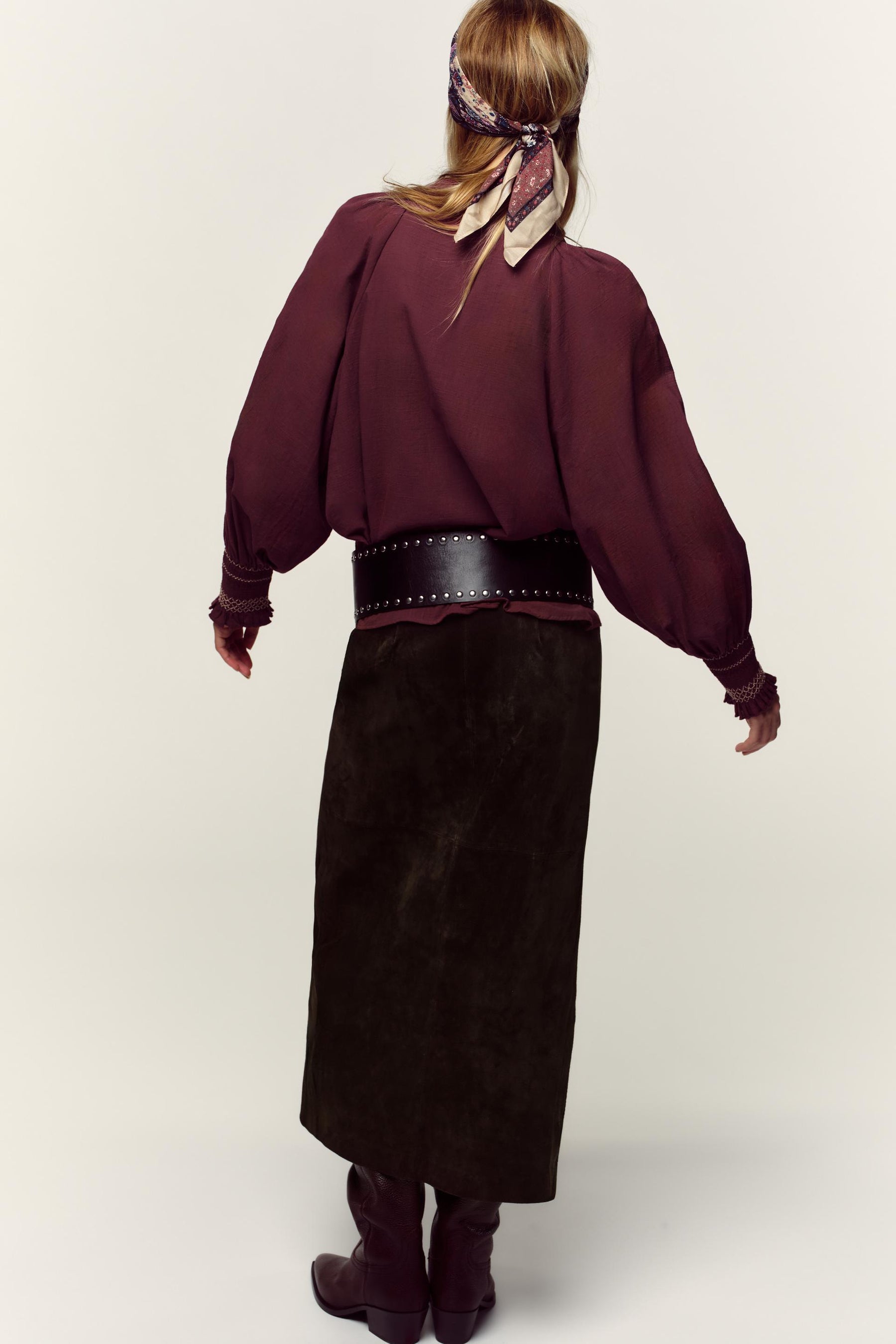 EMBROIDERED TASSEL SHIRT