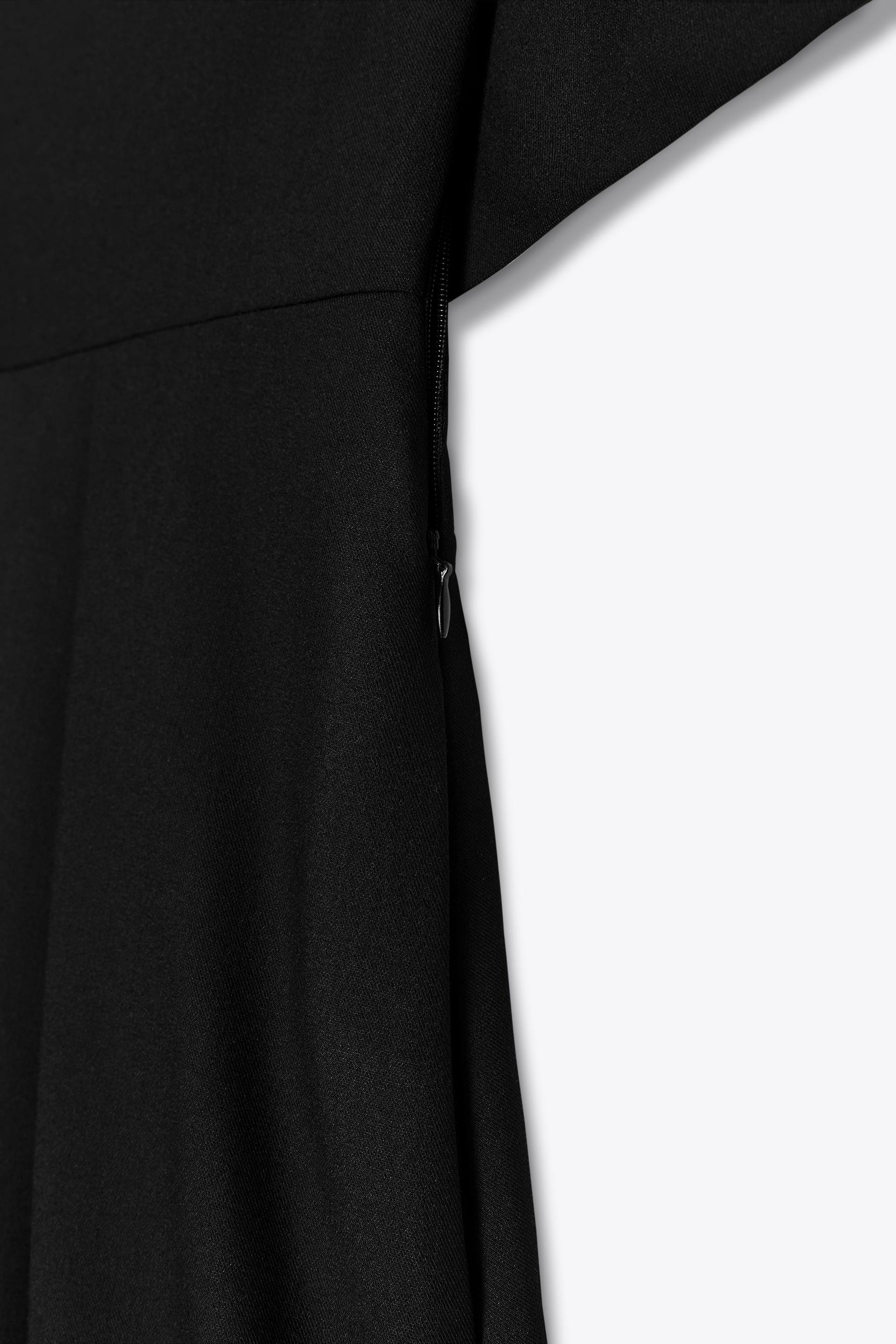 ZW COLLECTION V-NECK MIDI