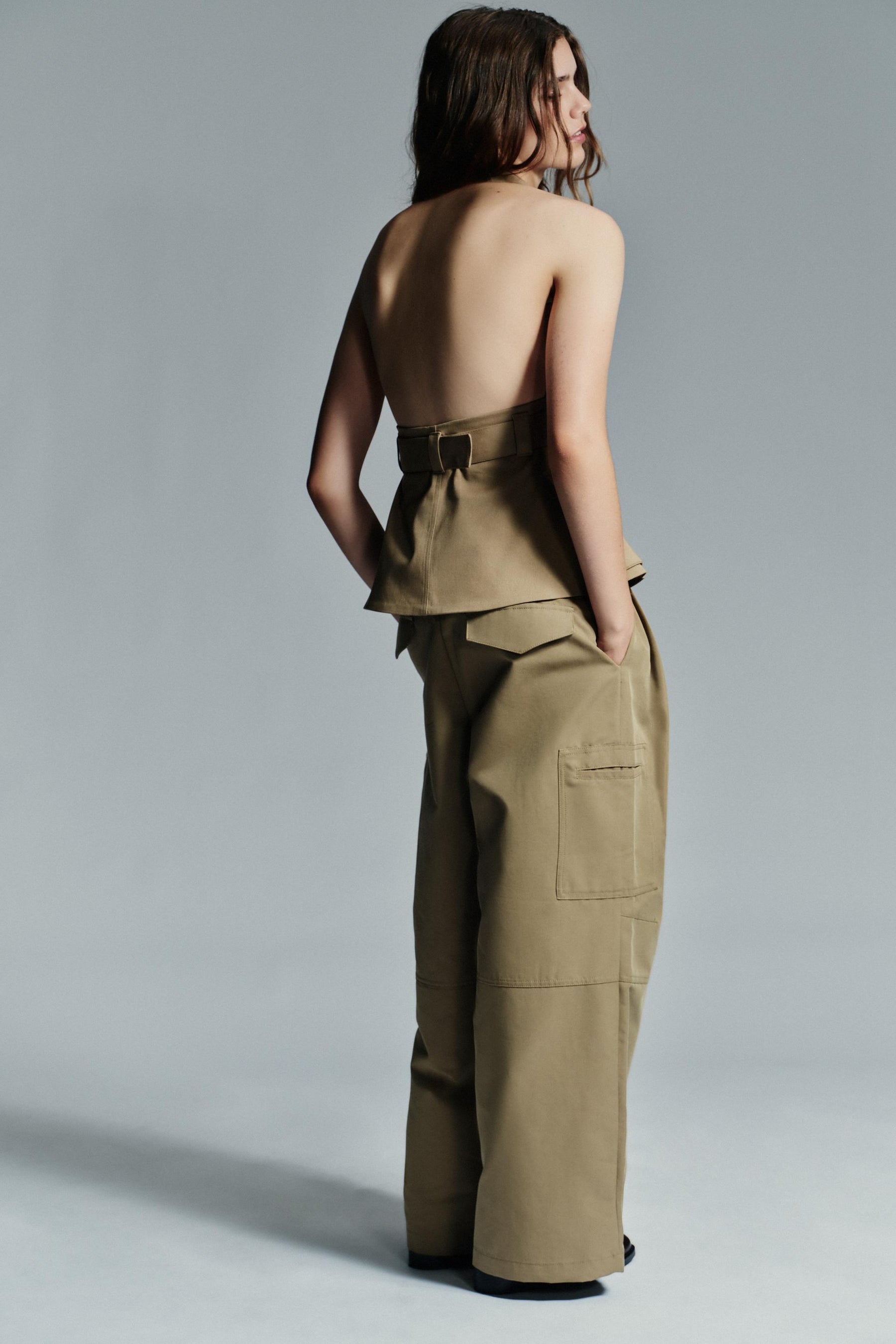 Sleeveless Pocket Top