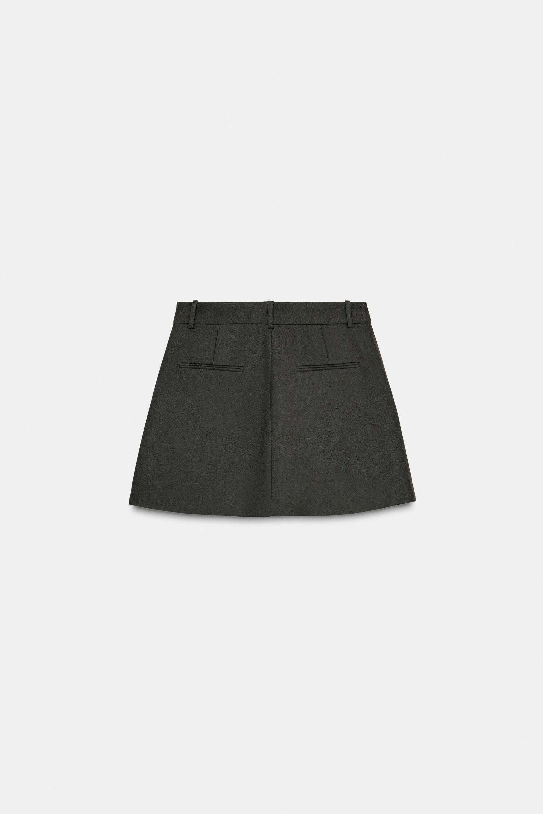 Pleated Short Skirt