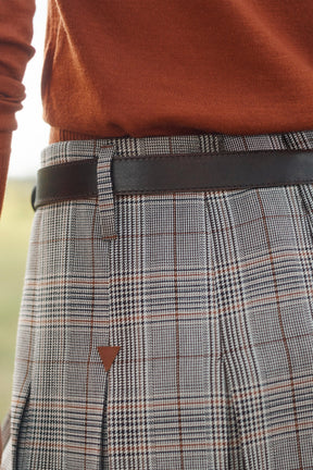 CHECK BOX PLEAT SKIRT