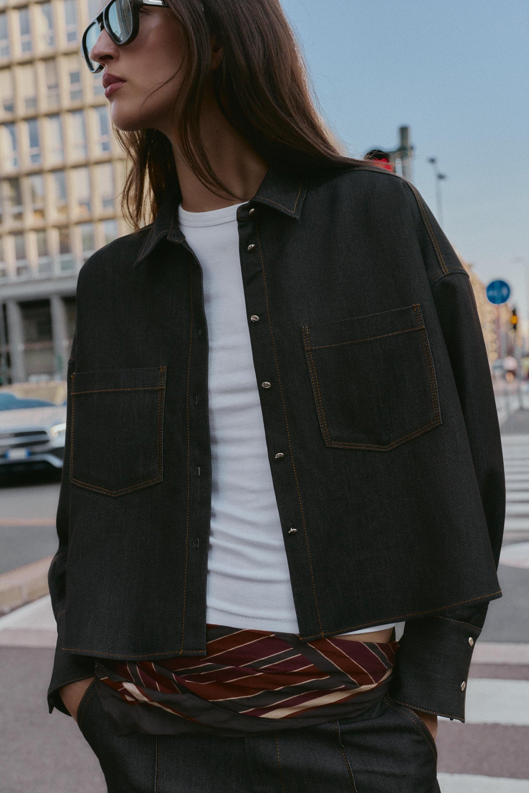 Oversized Shirt Contrast Stitching