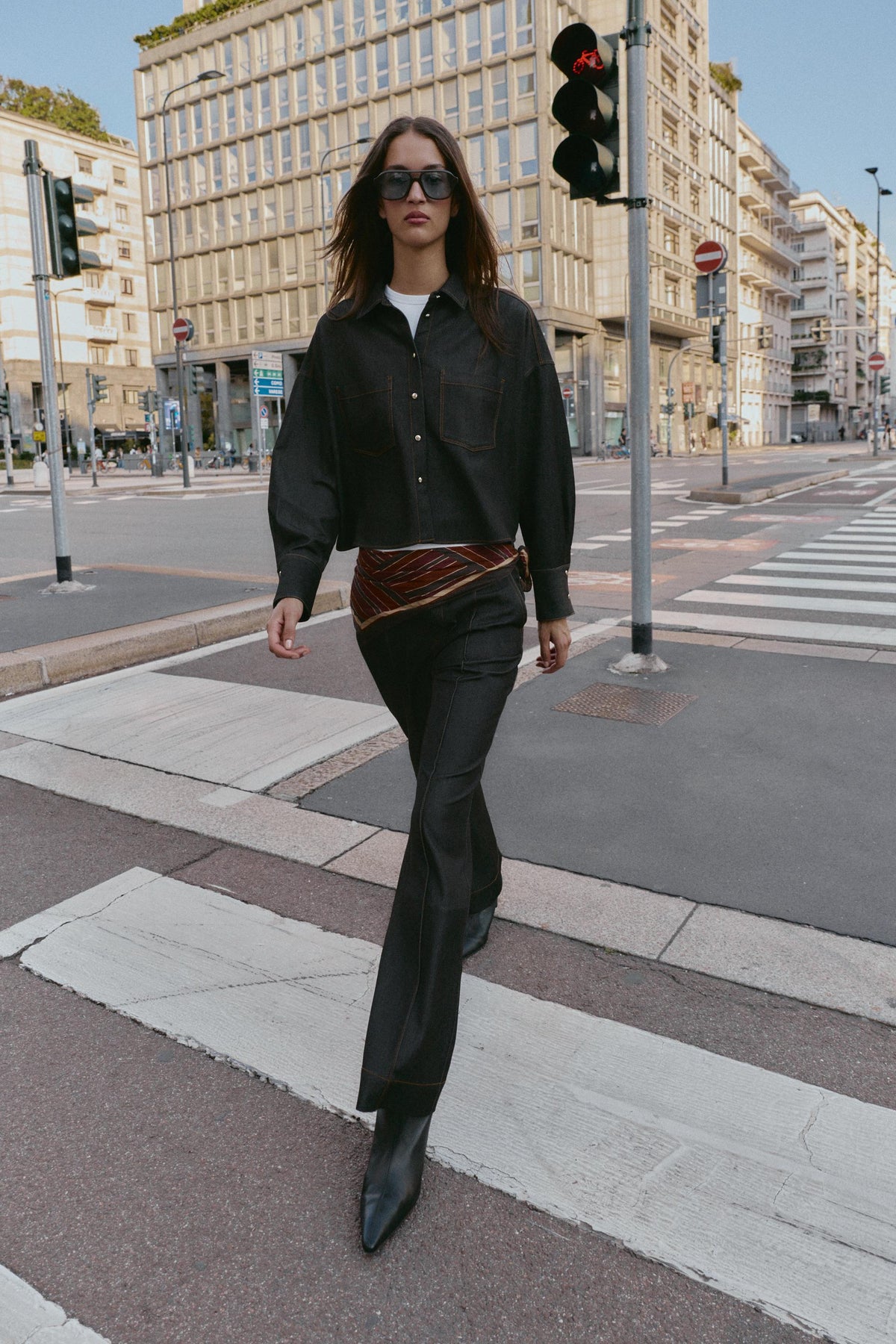 CONTRAST SEAM TROUSERS