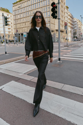 CONTRAST SEAM TROUSERS