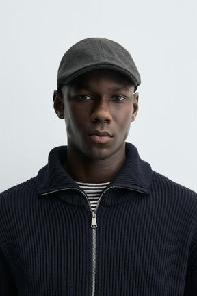 FLANNEL BERET - Image 1