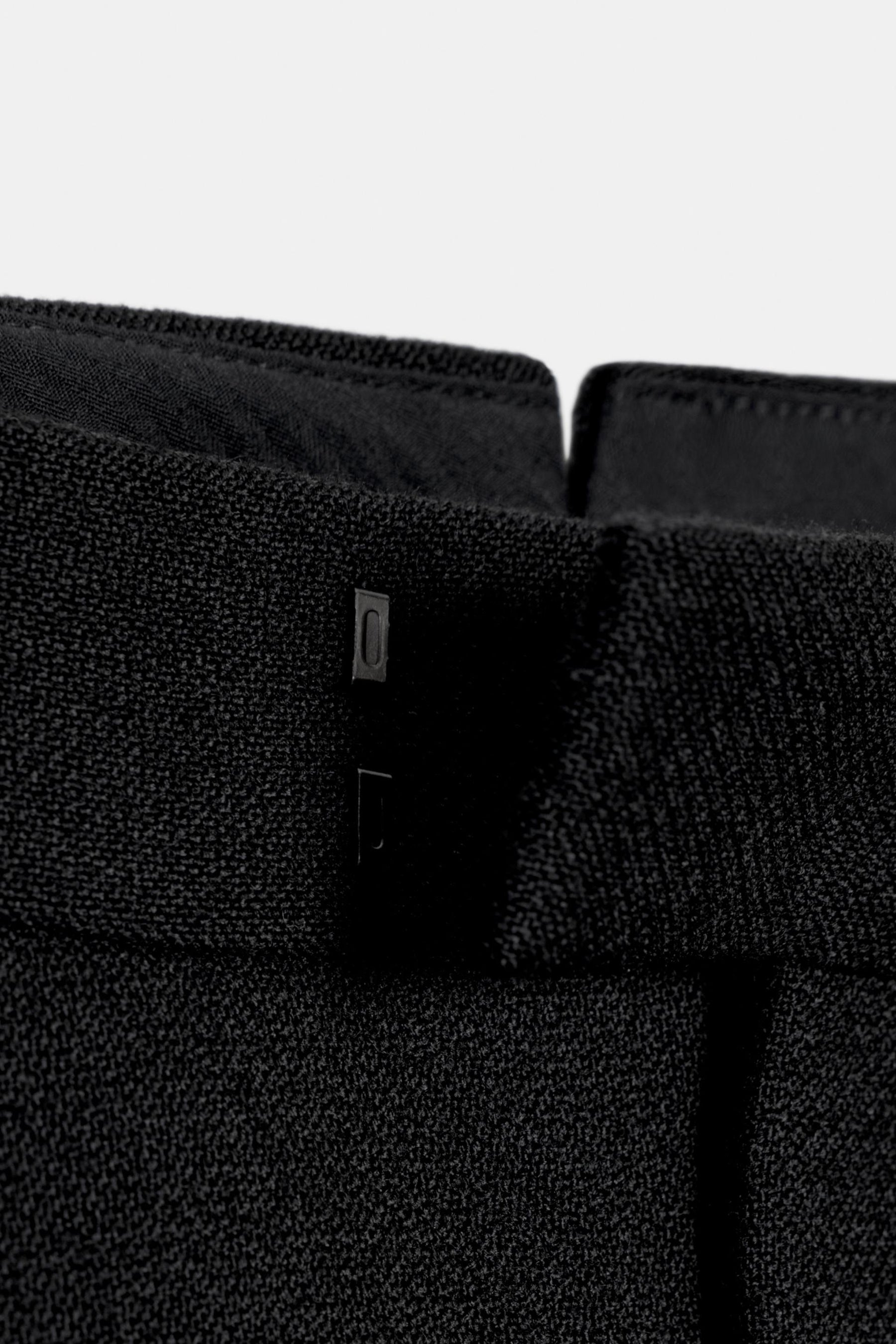 100% WOOL DARTED TROUSERS