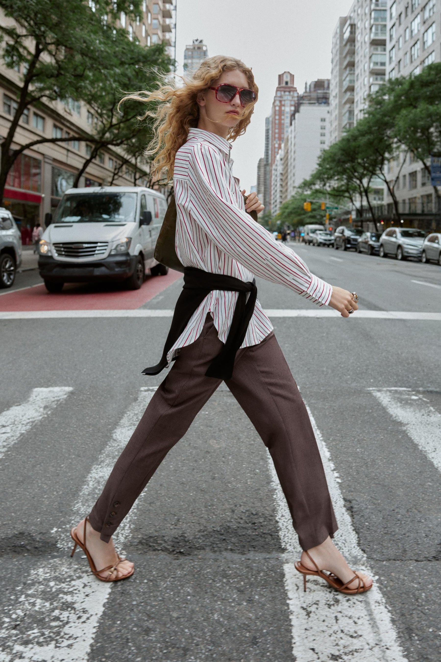 OVERSIZED POPLIN SHIRT