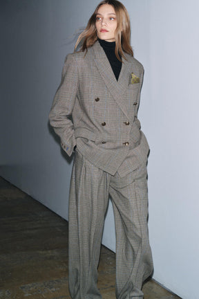 Wide-leg Trousers with Darts