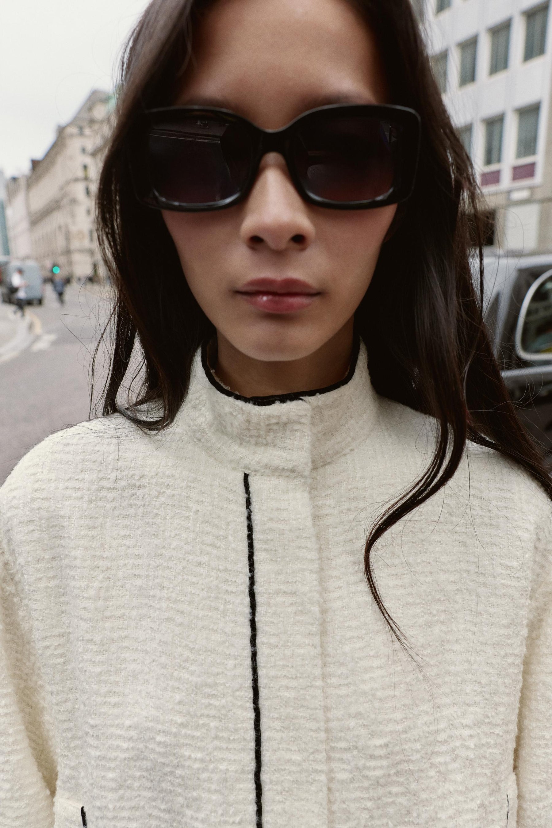 BOMBER JACKET WITH TRIM