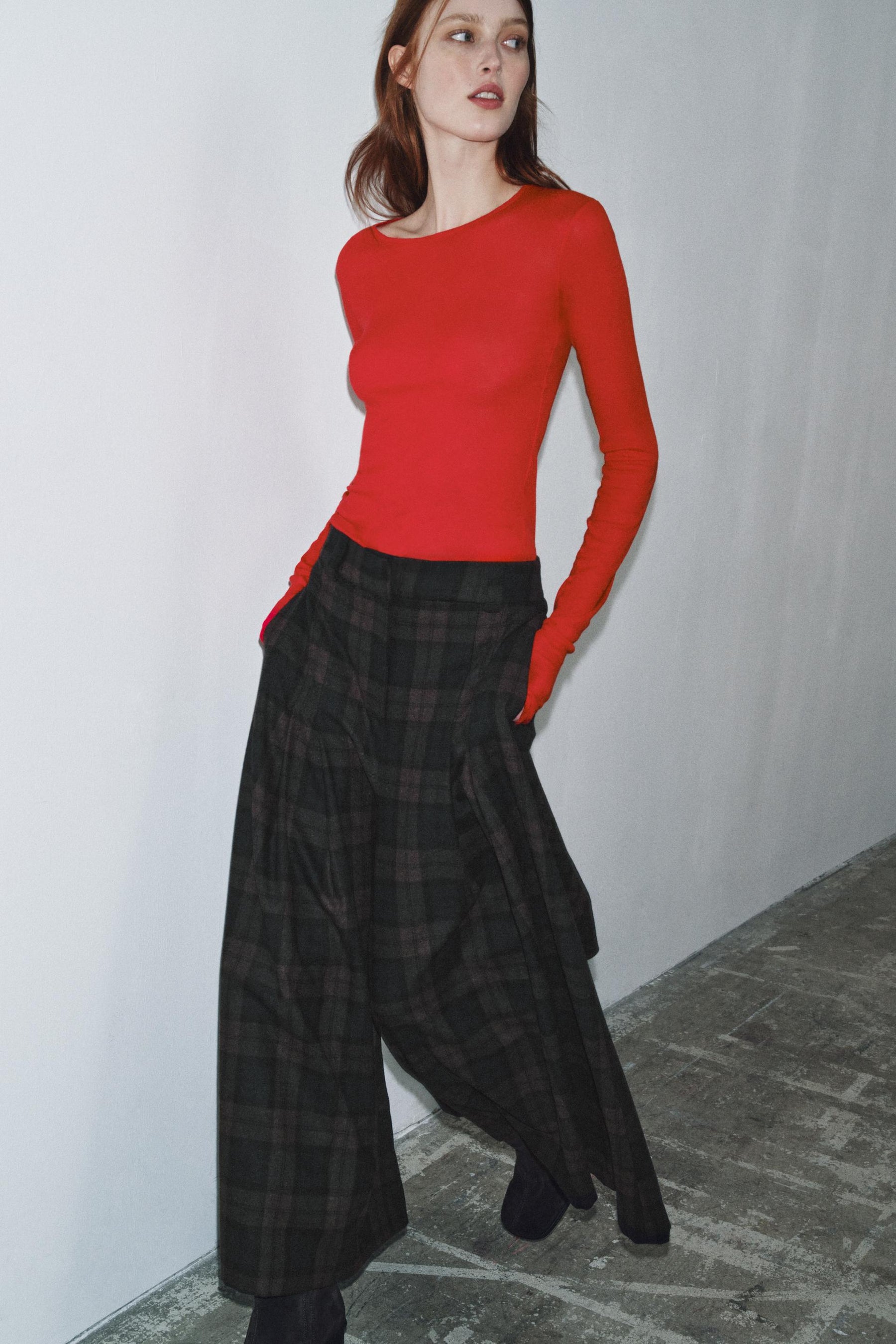 WIDE-LEG WOOL BLEND TROUSERS