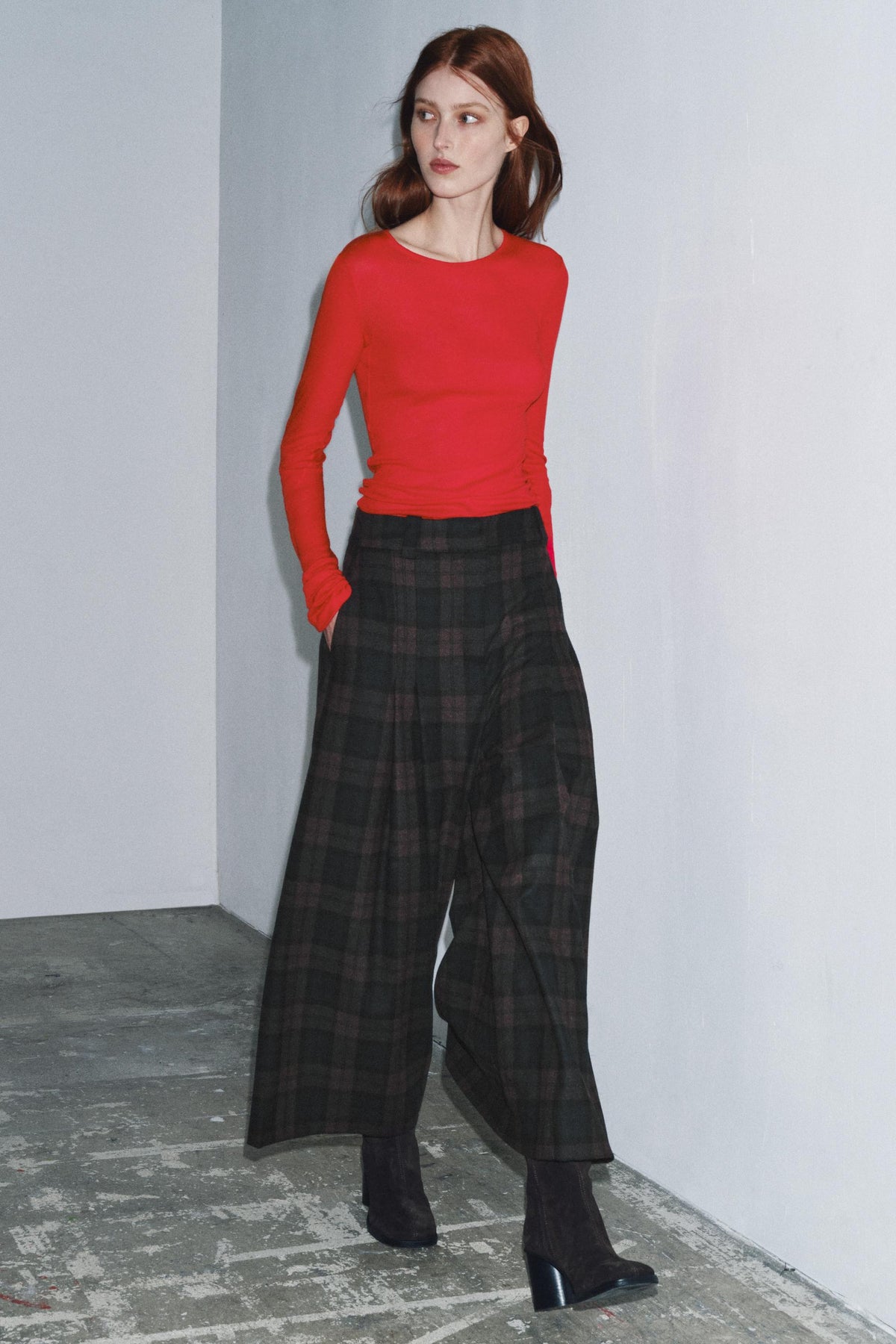 WIDE-LEG WOOL BLEND TROUSERS