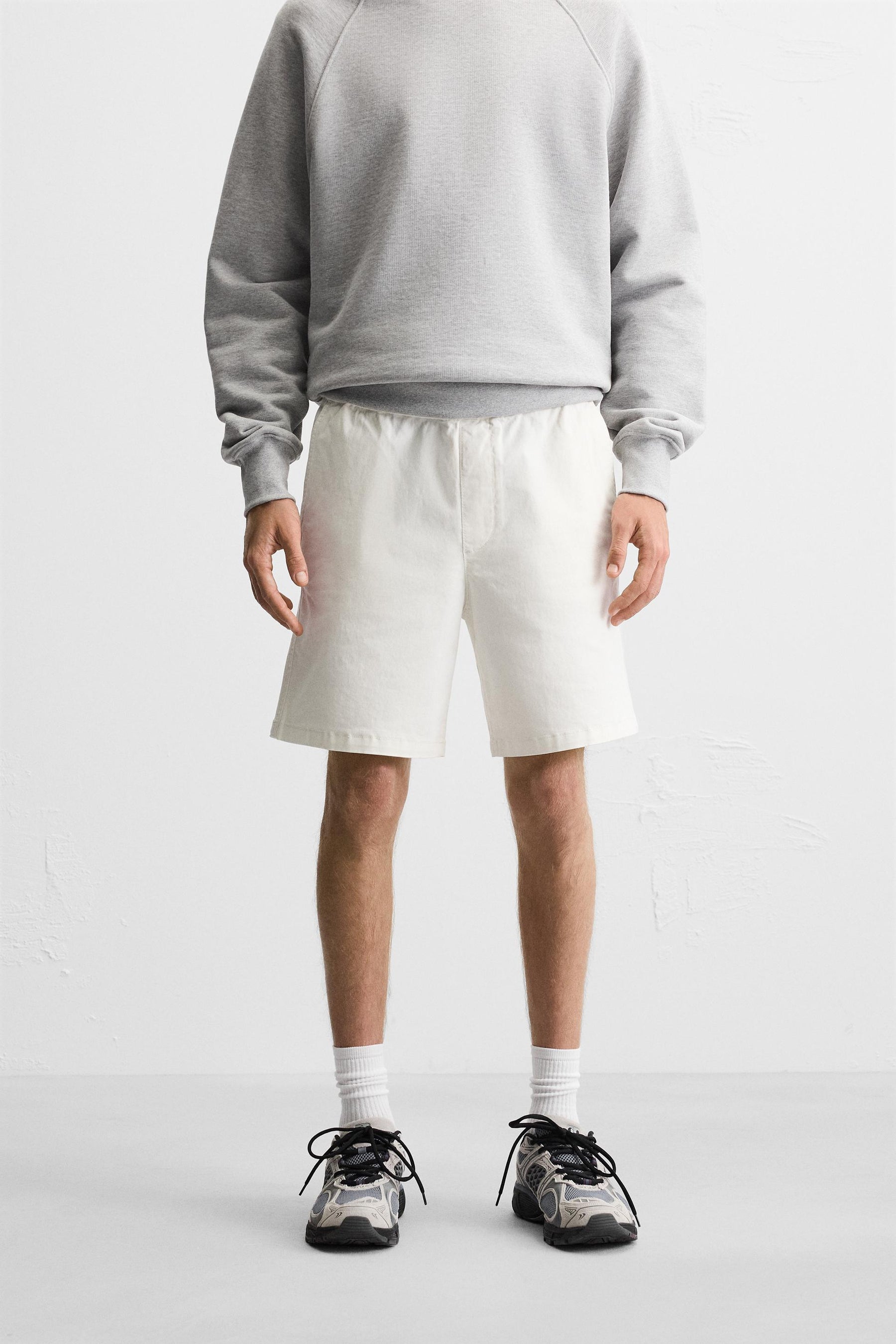 RELAXED FIT BERMUDA SHORTS - Image 2