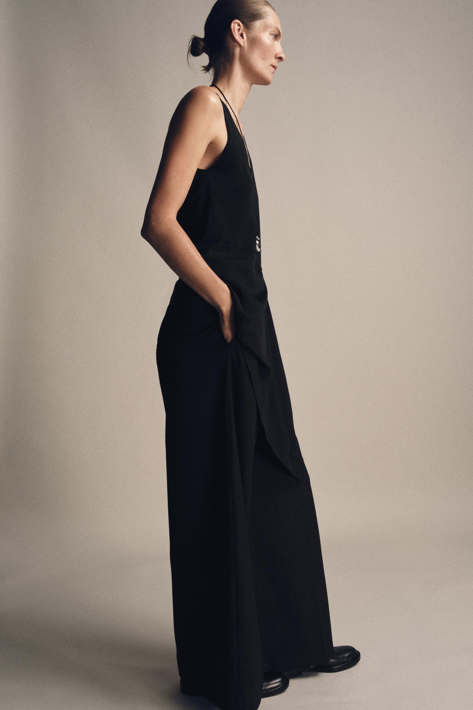 ASYMMETRIC FASHION TOP