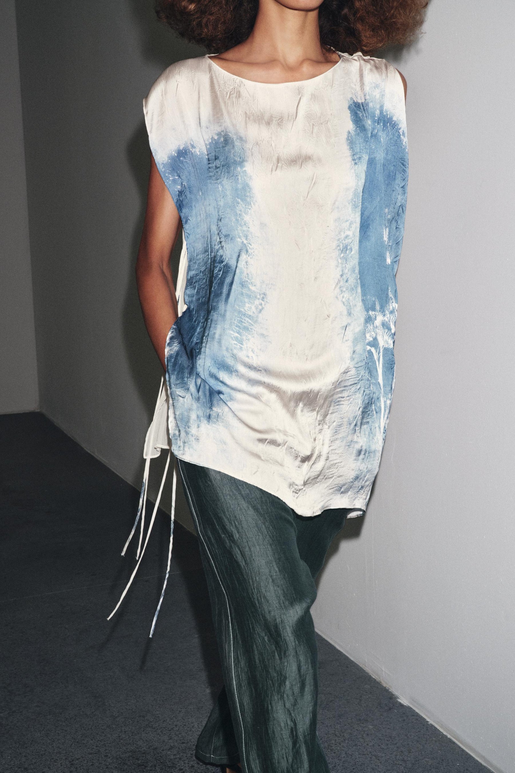 Linen blend contrast-stitched trousers