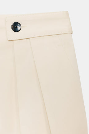 Button-Waist Carrot Fit Trousers