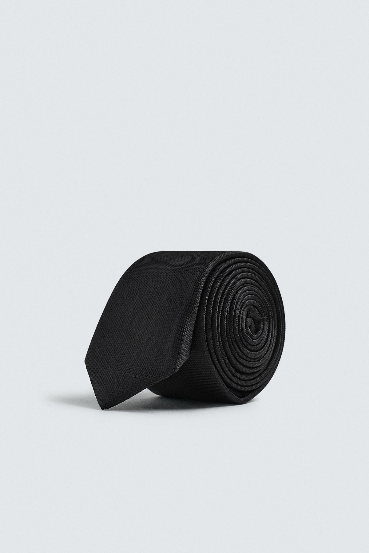 100% SILK SLIM TIE - Image 1