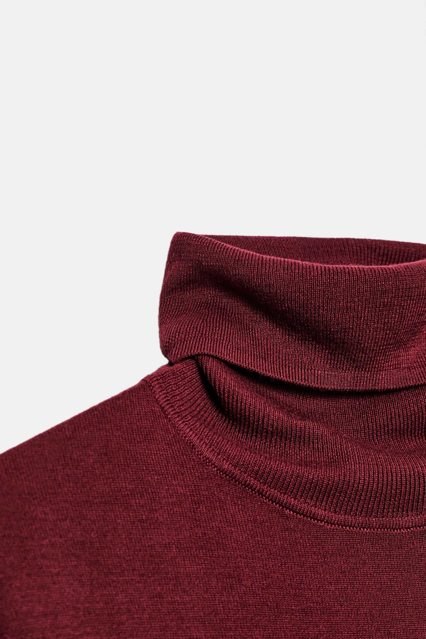 WOOL HIGH NECK JUMPER