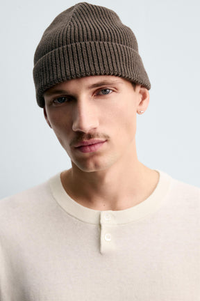 COTTON - CASHMERE BUTTONED NECK JUMPER - Image 5