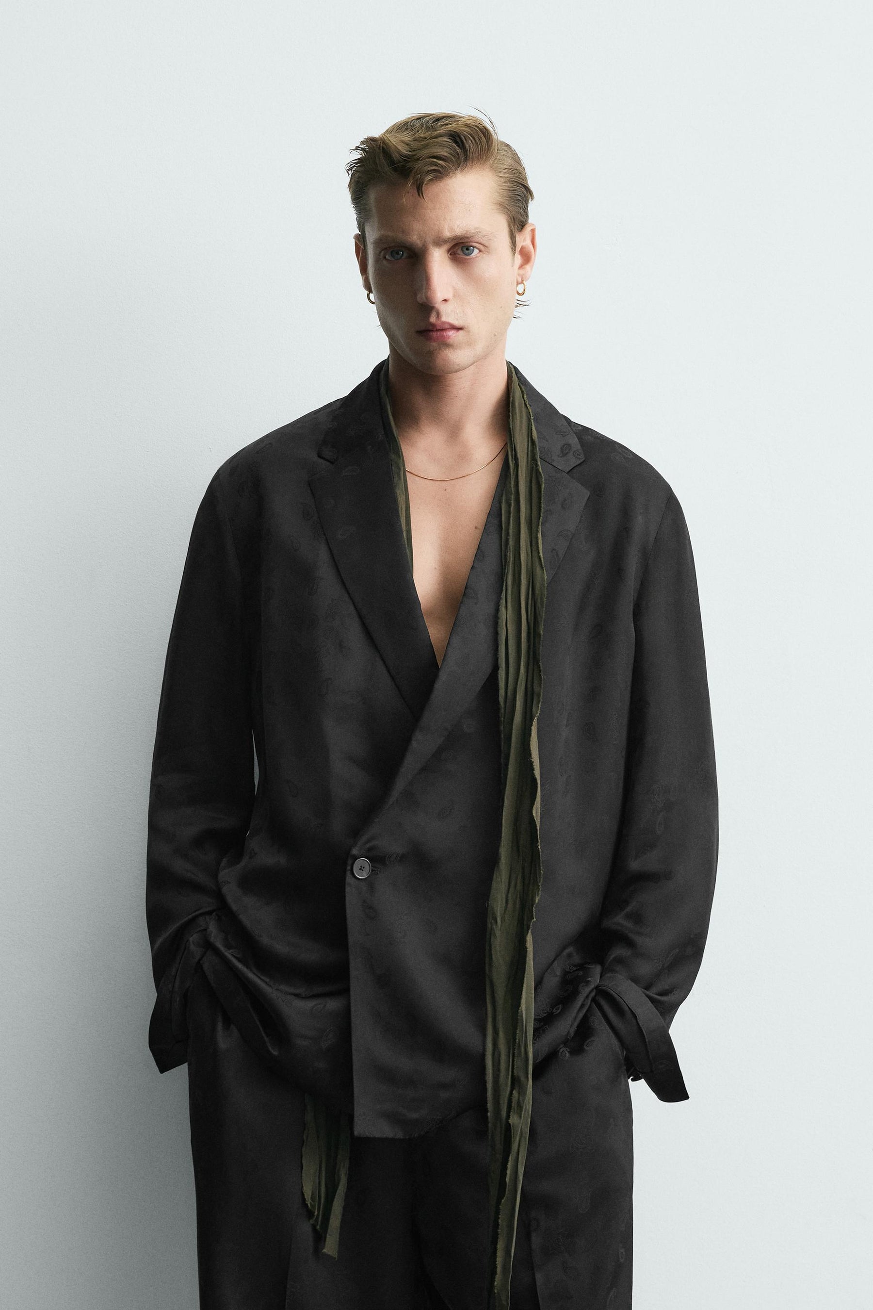 Paisley Jacquard Blazer - Image 2