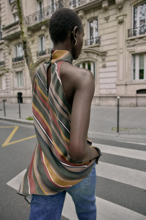 Striped Asymmetric Top