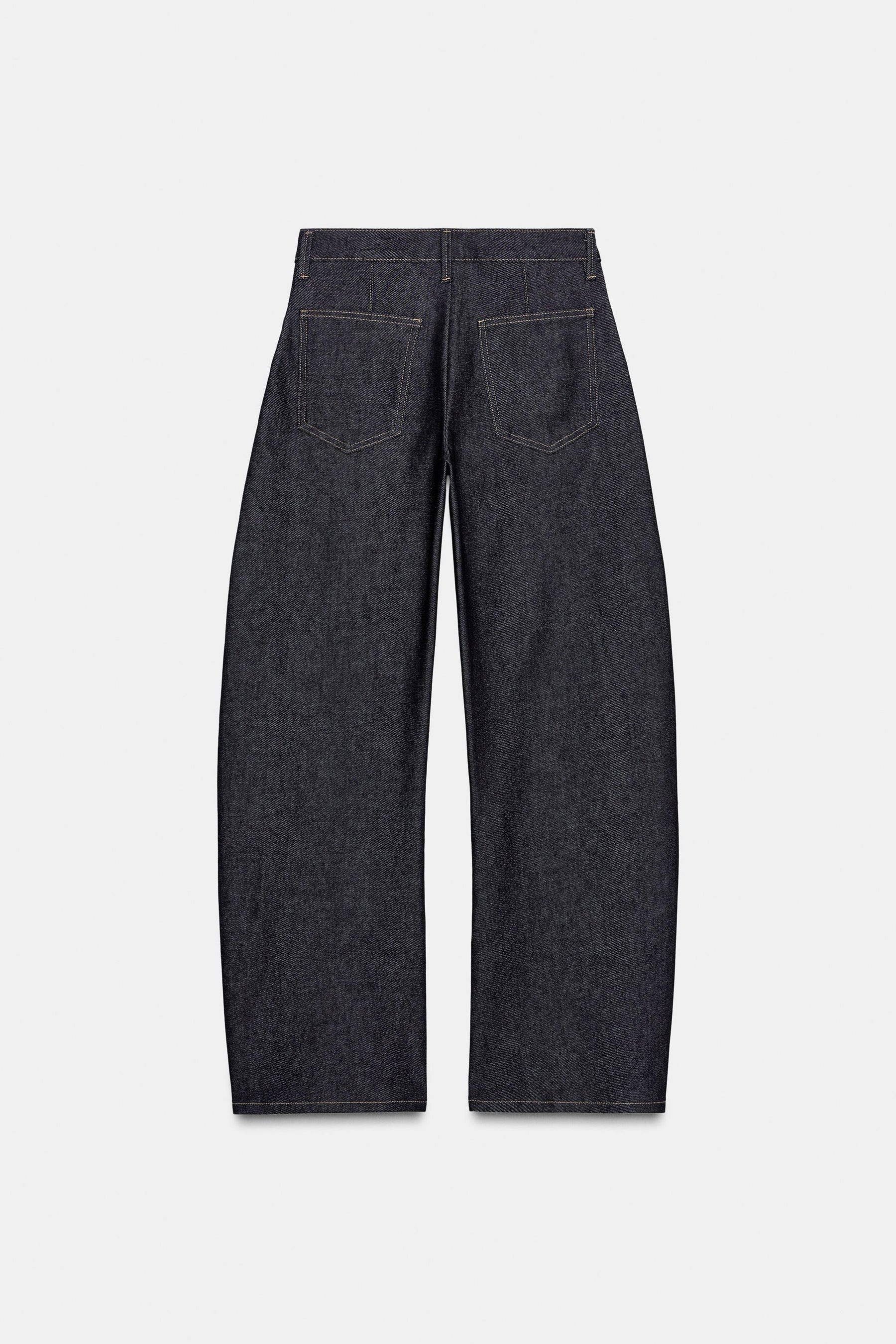 Low-rise Barrel Jeans