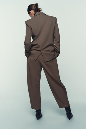 Zip-up Carrot Trousers