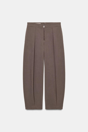 Zip-up Carrot Trousers