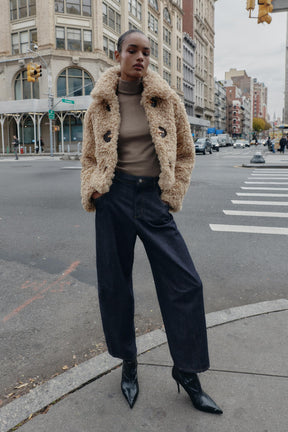 Balloon-Shaped Trousers