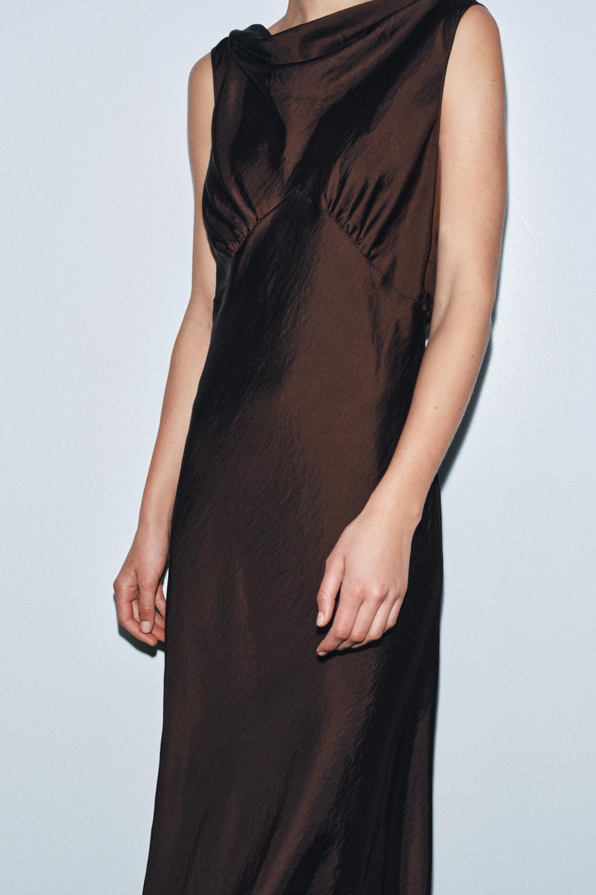 ZW COLLECTION SATIN MIDI DRESS - Image 2