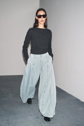 High-Waist Balloon Jeans