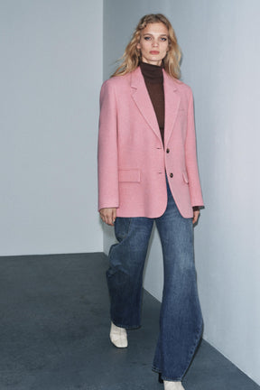 Relaxed Low-Rise Jeans