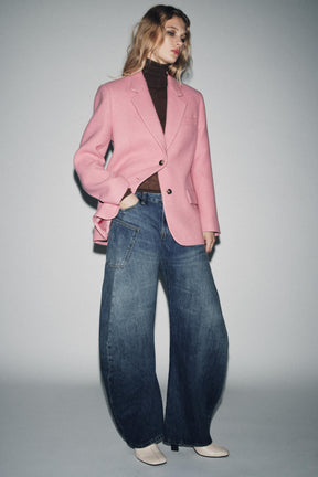 Relaxed Low-Rise Jeans