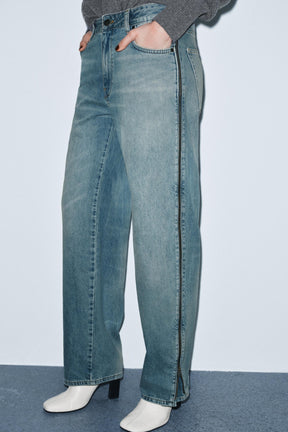 Mid-waist Jeans with Zips