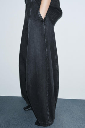 High-waist Balloon Jeans