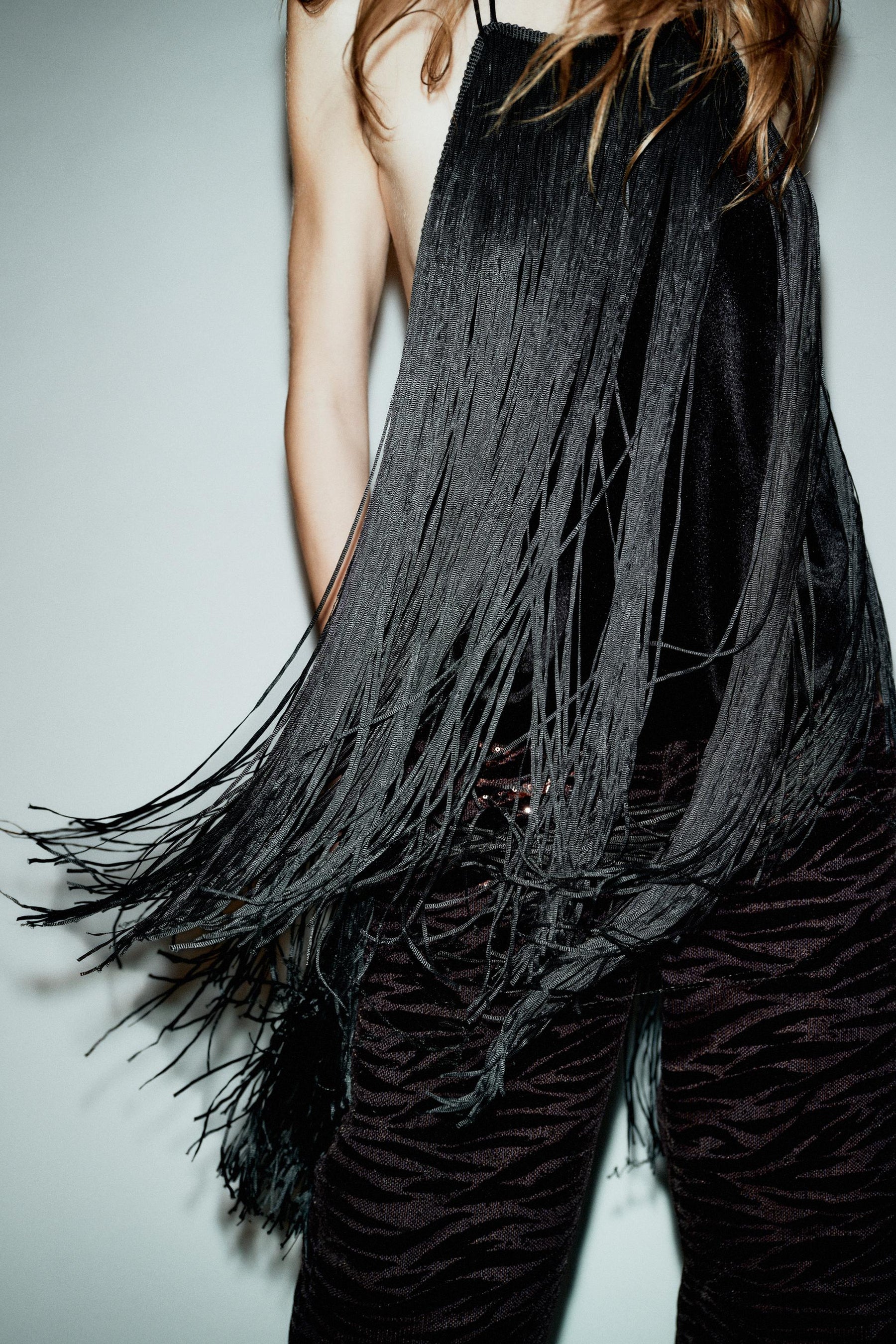 VELVET FRINGED HALTER NECK